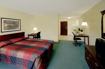 Extended America - - Airport Hotel